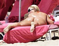 TopRq.com search results: Nicole Coco Austin