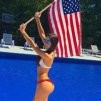 Celebrities: Jennifer Jen Selter