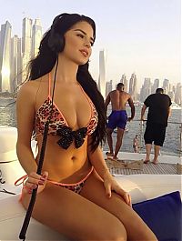 Celebrities: Demi Rose Mawby