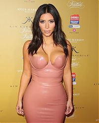 Celebrities: Kim Kardashian