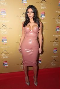 Celebrities: Kim Kardashian