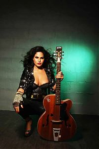 TopRq.com search results: Veena Malik