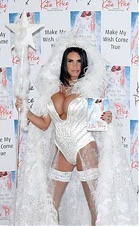 Celebrities: Katie Price