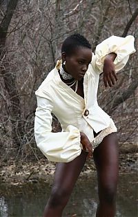 TopRq.com search results: Lupita Amondi Nyong'o