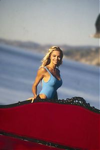 Celebrities: Pamela Denise Anderson