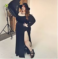 TopRq.com search results: Tess Munster