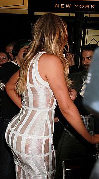 Celebrities: Khloé Kardashian Odom