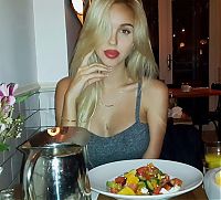 Celebrities: Maria Miri Domark