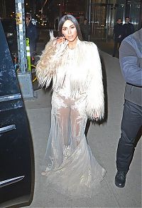 TopRq.com search results: Kim Kardashian