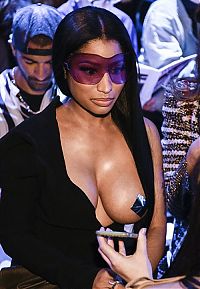 TopRq.com search results: Nicki Minaj