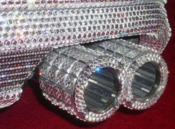 Mercedes SL600 with 300,000 Swarovski crystals