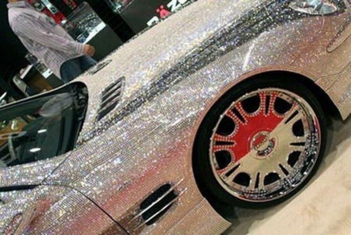 Mercedes SL600 with 300,000 Swarovski crystals