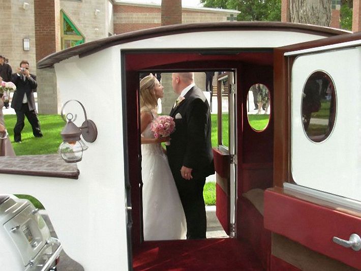 unique wedding transportation