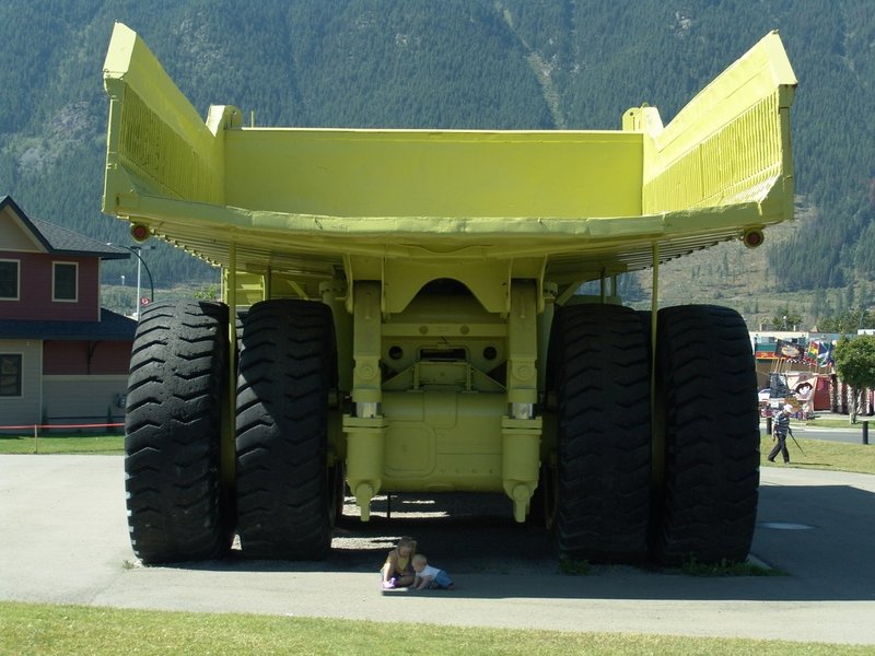 very large trucks