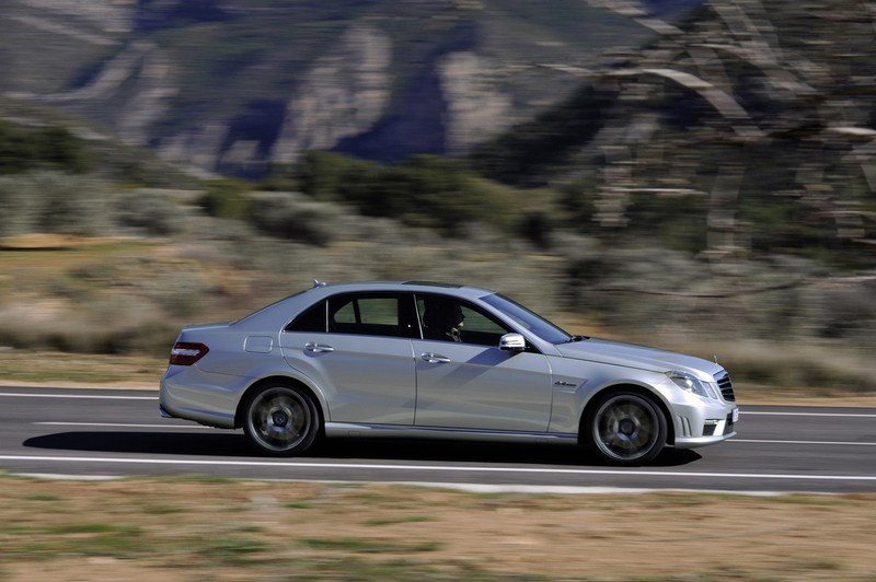 Mercedes Benz E63 AMG 2009