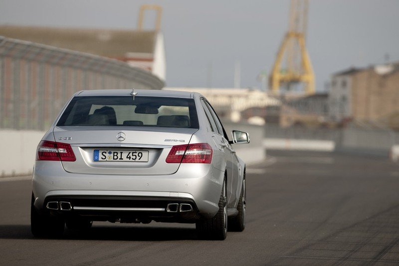 Mercedes Benz E63 AMG 2009