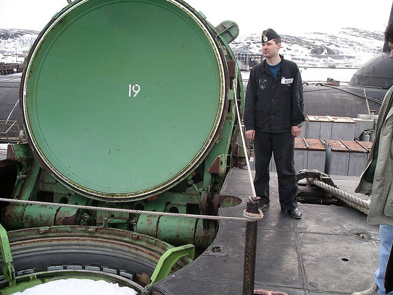 Submarine cruiser, strategical project 941 Shark (SSBN Typhoon NATO Classification)