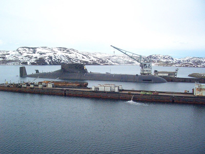 Submarine cruiser, strategical project 941 Shark (SSBN Typhoon NATO Classification)