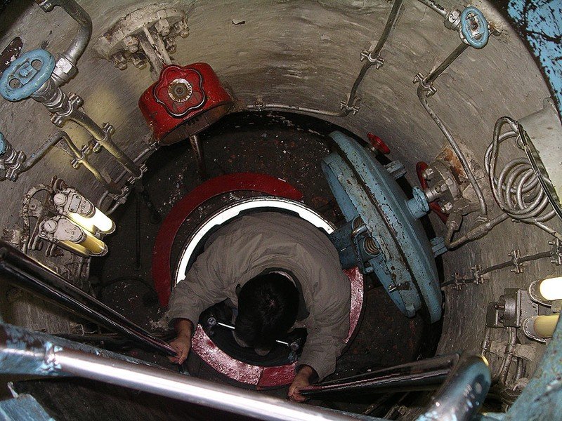 Submarine cruiser, strategical project 941 Shark (SSBN Typhoon NATO Classification)