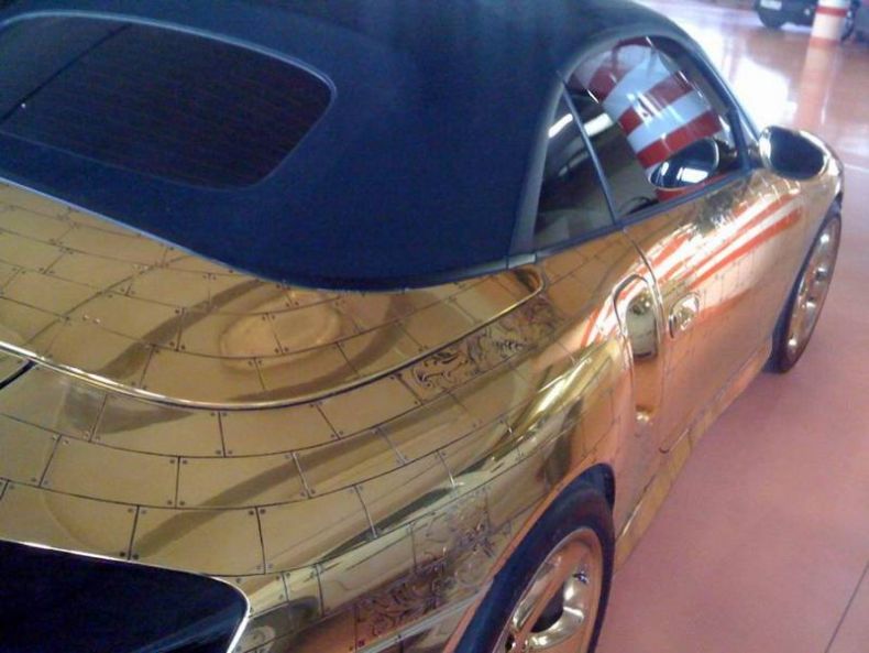 Golden Porsche