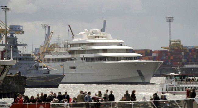 Yacht "Eclipse", Roman Abramovich, 340 million euros