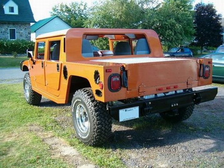 Hummer H1 made from SUV Ford