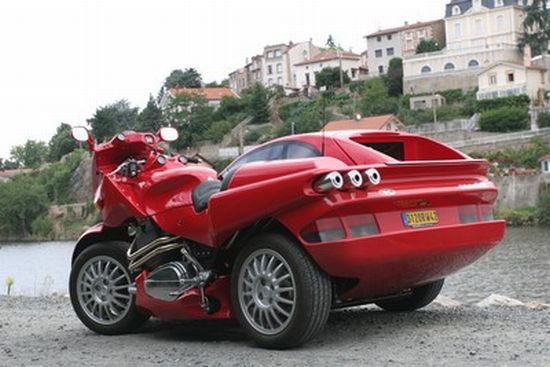 moto ferrari