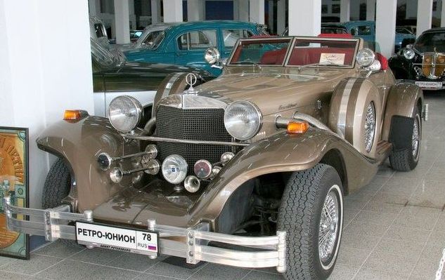 retro car museum