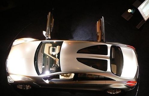 Mercedes Benz F700