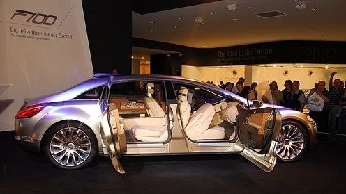 Mercedes Benz F700