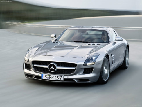 Mercedes-Benz SLS AMG