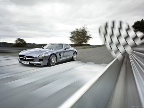 Mercedes-Benz SLS AMG