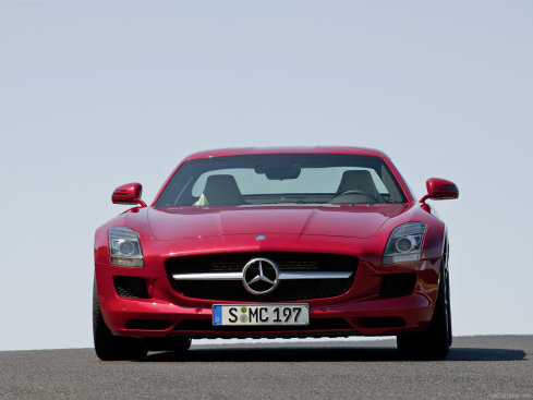 Mercedes-Benz SLS AMG