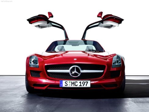 Mercedes-Benz SLS AMG