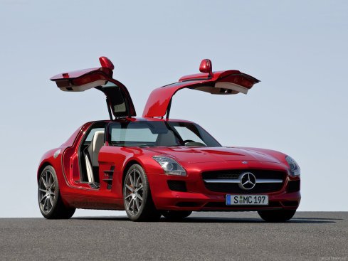 Mercedes-Benz SLS AMG