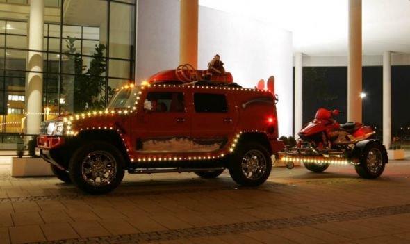 Santa Claus Hummer