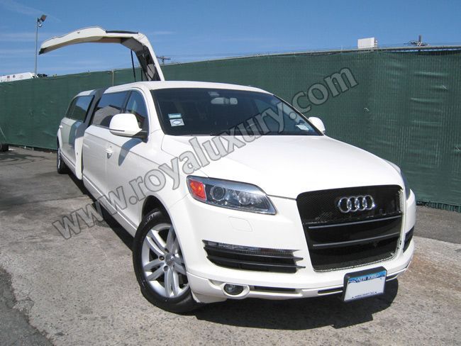 Audi Q7 (long version)