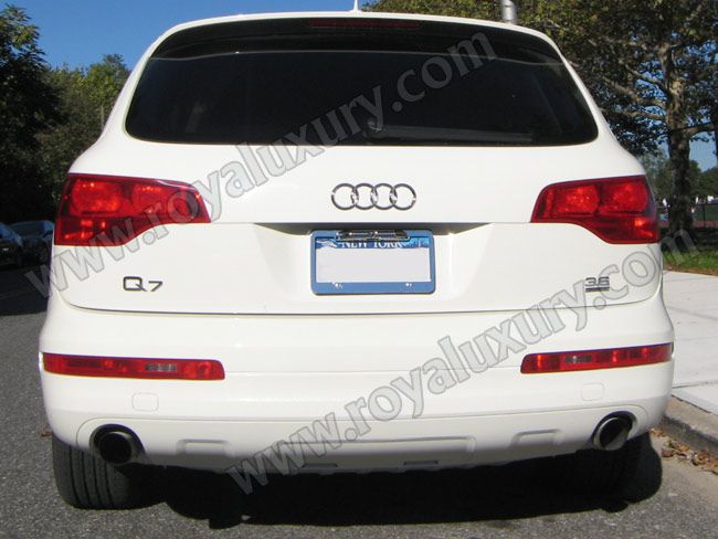 Audi Q7 (long version)