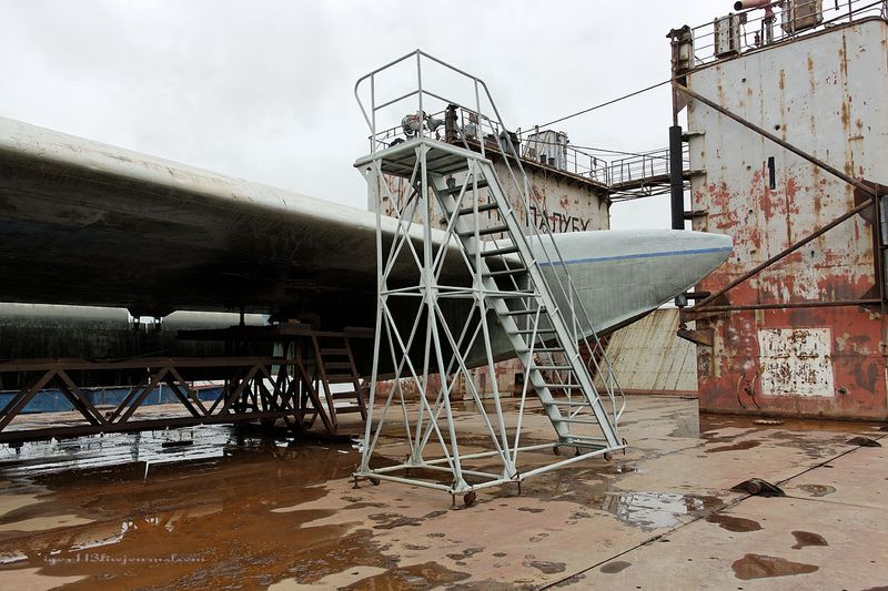 Ekranoplan Lun class project 903