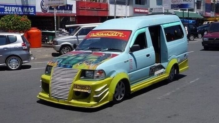 unusual car in Indonesia