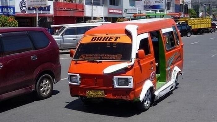 unusual car in Indonesia