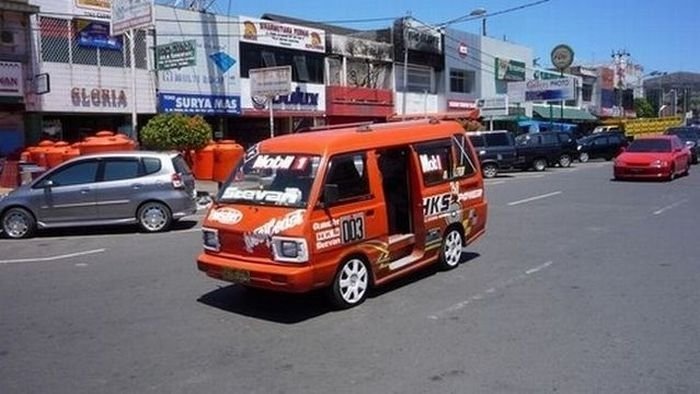 unusual car in Indonesia