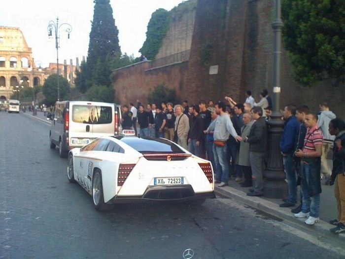 Taxi in Rome, Italy, Giugiaro Quaranta concept