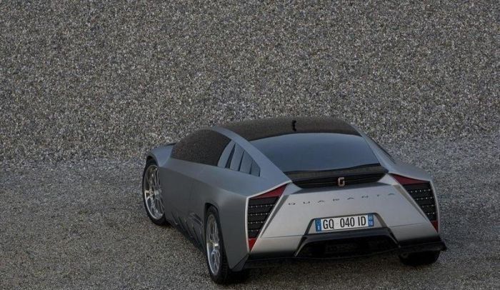 Taxi in Rome, Italy, Giugiaro Quaranta concept