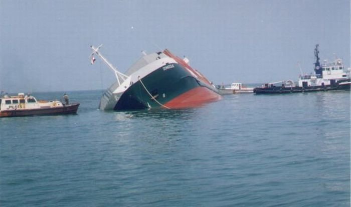 container ship accident