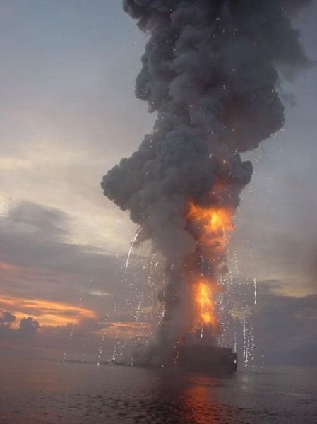 container ship accident