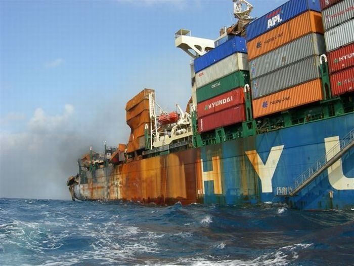 container ship accident