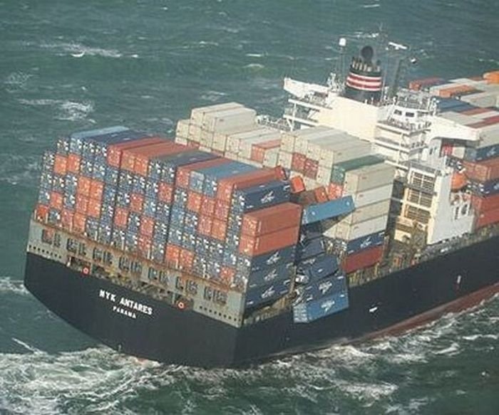 container ship accident