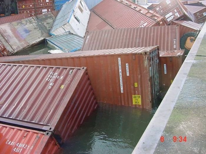 container ship accident