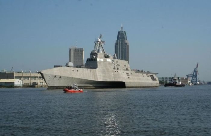 USS Independence LCS-2